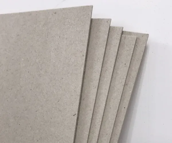 Geri dönüştürülmüş kağıt hamuru tedarikimiz ve kalite kontrolümüz